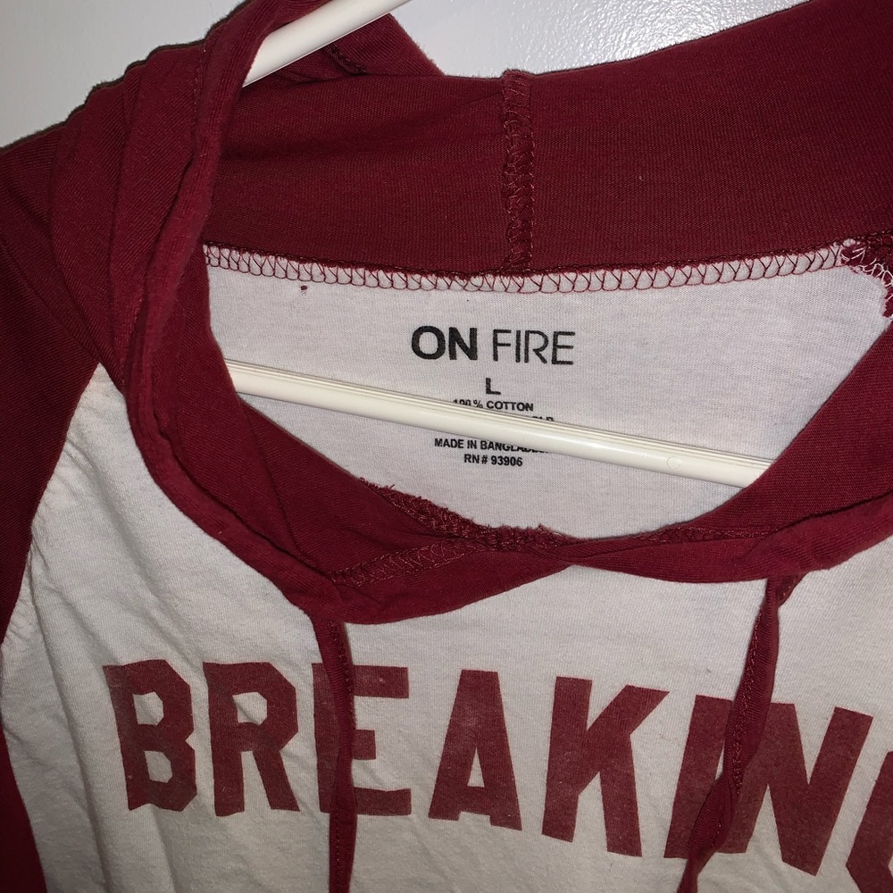 Breaking news I don’t care sweater - Picture 2 of 2